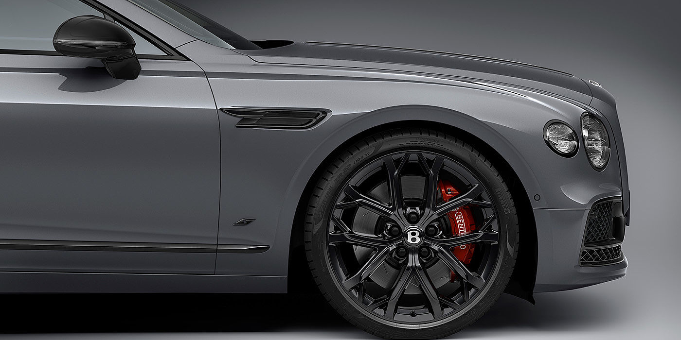 Bentley Suzhou Bentley Flying Spur S front one quarter view featuring 22 inch ten spoke sports wheel - Black painted.